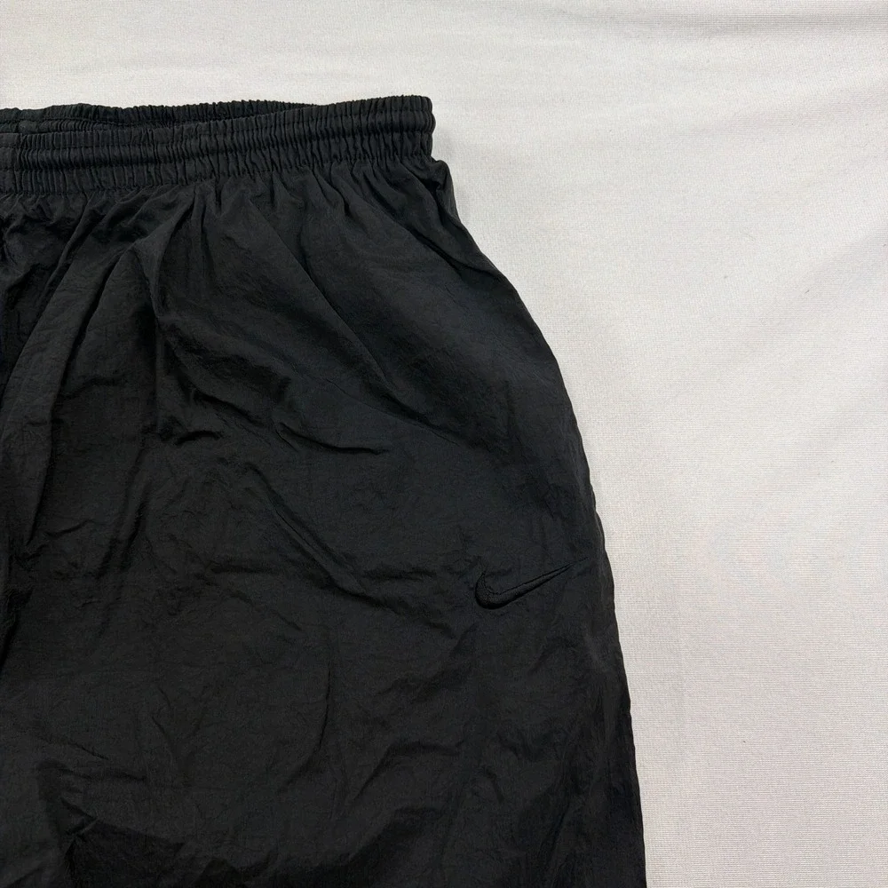 Nike Track Pants Vintage Windbreaker Nylon Lined Zipper Cuff Black Mens Large